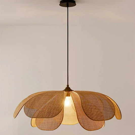 Japanese Style Weaving Petal Willow LED Chandelier Rattan Penant Lamp for House Decoration Room Decor Indoor Lighting Fixture